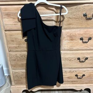 Gianni Bini black one shoulder dress
